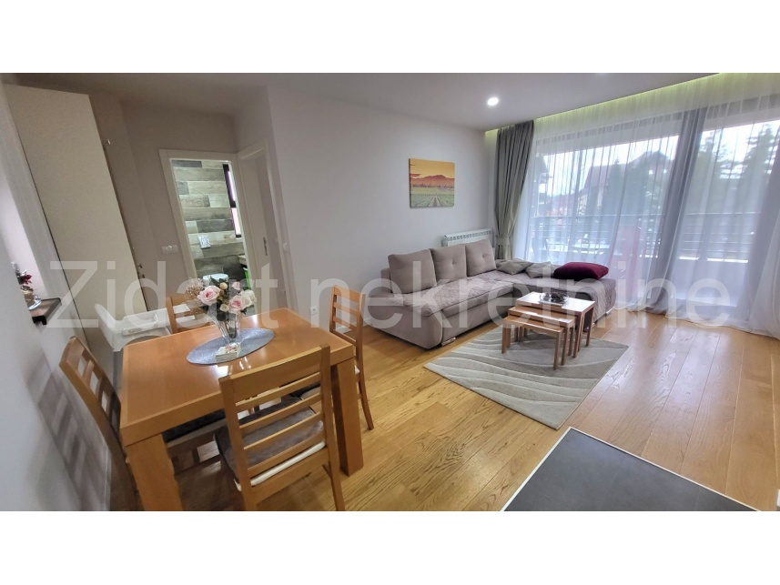 Квартира, 473 м², 132 000$ — FAKTOR